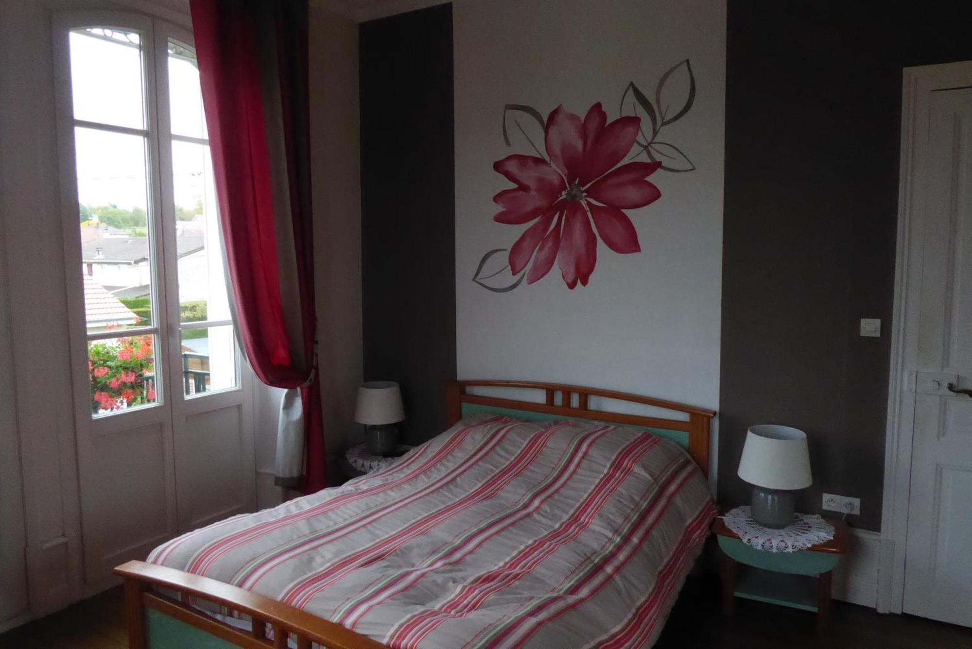 La Dragee Hote, Chambres Chez L'Habitant Βερντέν Δωμάτιο φωτογραφία